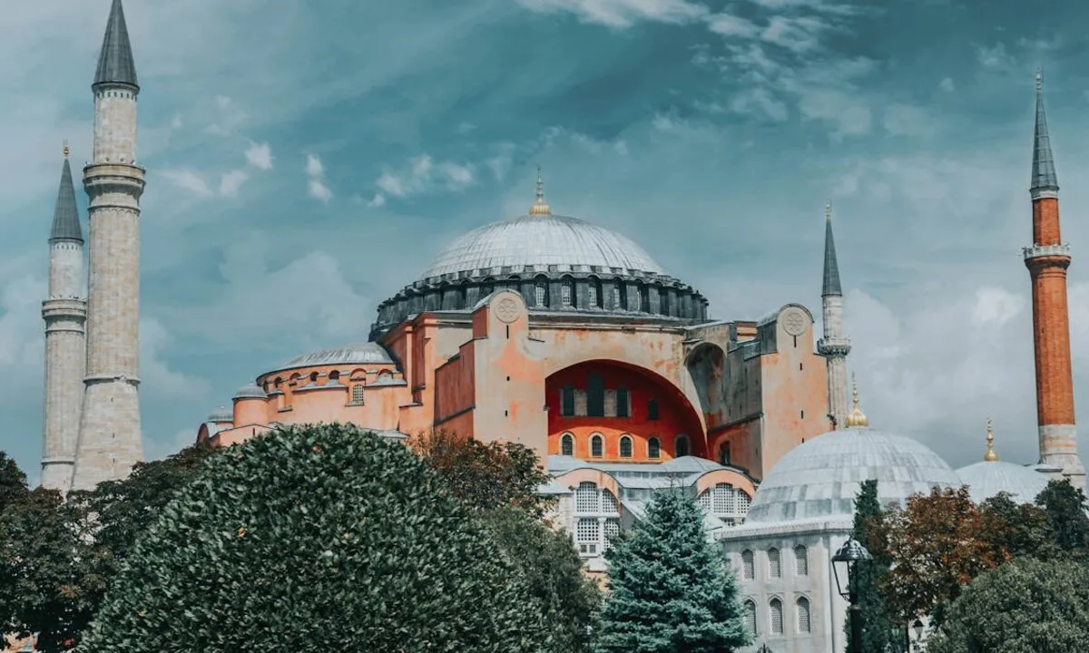 Guide to Visiting Istanbul in March