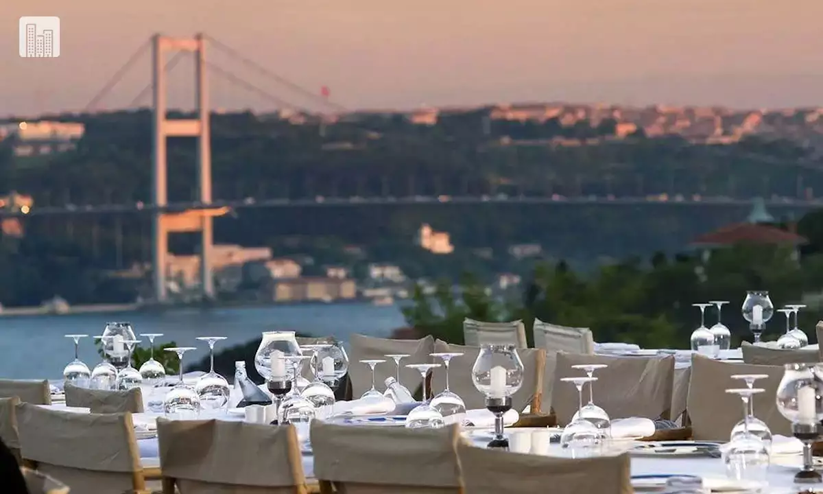 Dining in Istanbul