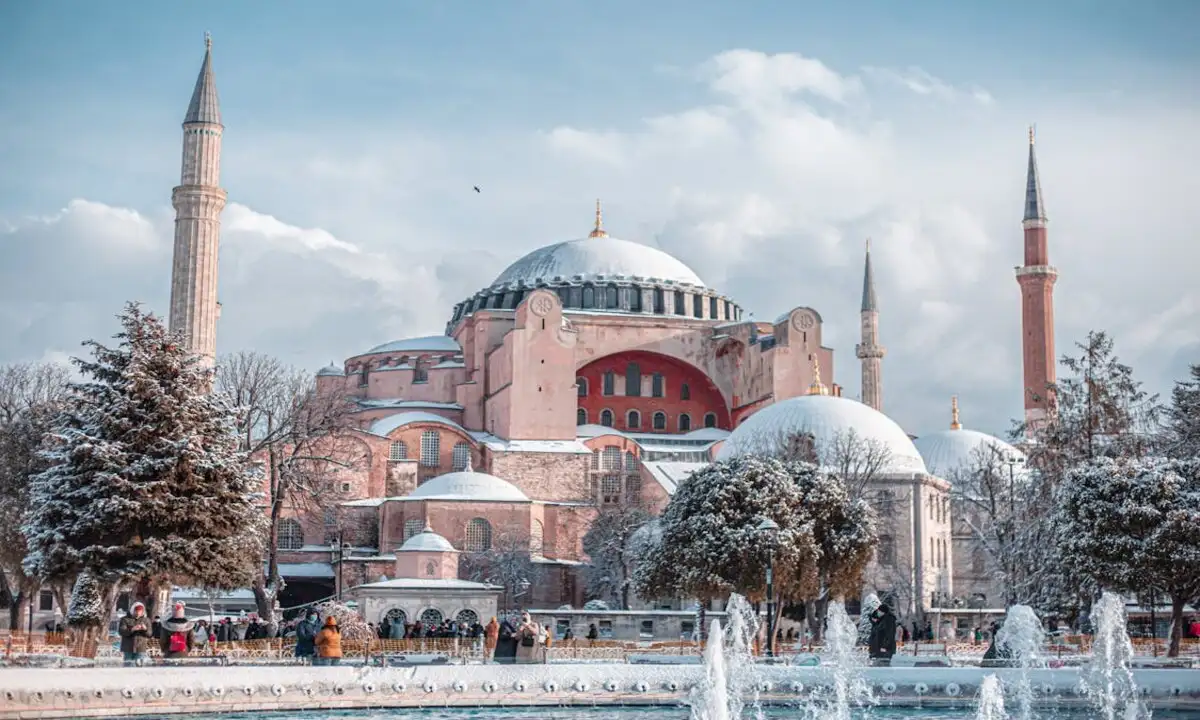 Guide to Visiting Istanbul in December
