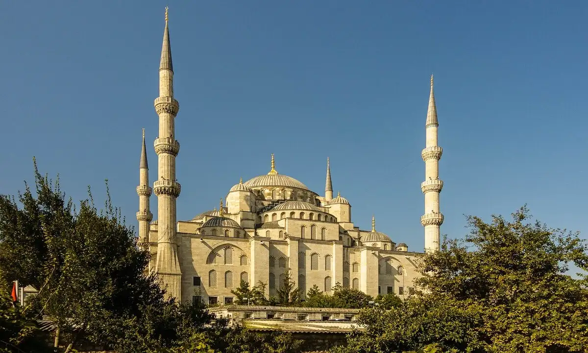 The Blue Mosque: Istanbul’s Architectural Gem and Spiritual Haven