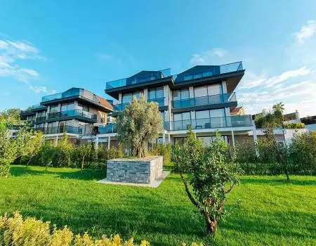 Four bedroom villa for sale in Istanbul - Royal Blue